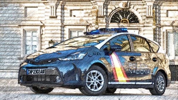 Así son los nuevos coches inteligentes de la Policía Nacional