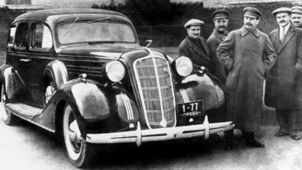 Así era el ZIS-110, la limusina preferida de Iosif Stalin