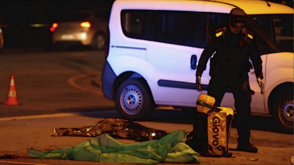 Muere un repartidor de kebab en la Avenida de Colón tras colisionar con un turismo