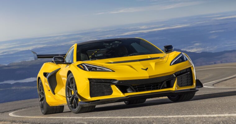 Supercar Americano: ¡Tu primer vistazo al Chevrolet Corvette ZR1 de 1,064 HP del 2025!