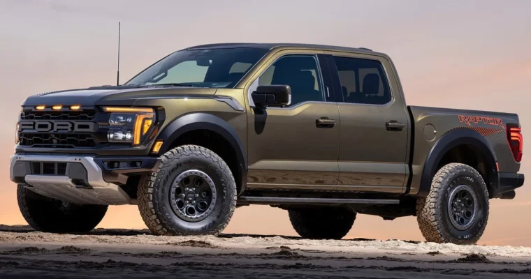 Primer vistazo al 2024 Shelby Ford F-150 Baja Raptor: hasta 900 HP y listo para conquistar.