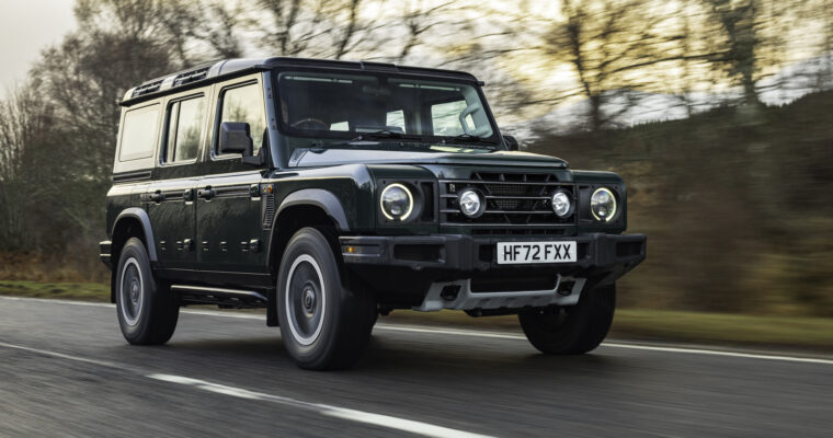 Recall de nuevo SUV todoterreno por puertas que se abren solas.